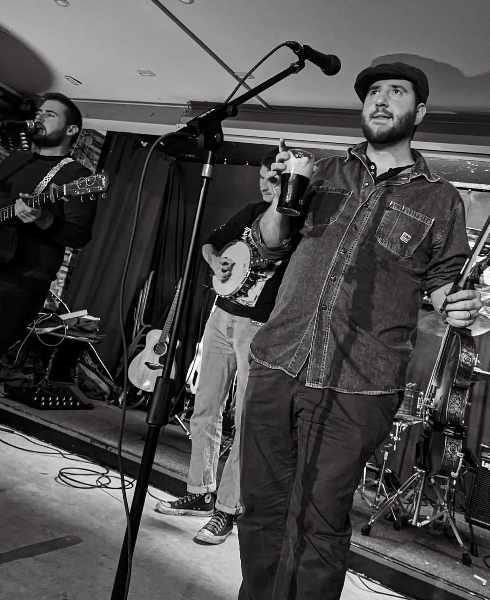 Friday 20th February| Finnegan’s Revival ☘️ FREE ENTRY in the bar for a great night of live Irish music. Everyone welcome for the best Guinness in Wolverhampton! 🍺