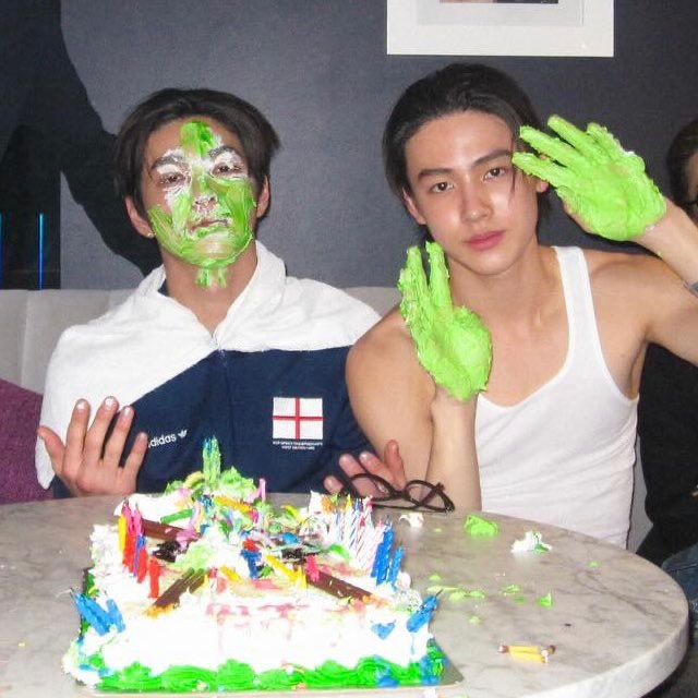 the art/crime           the artist/criminal