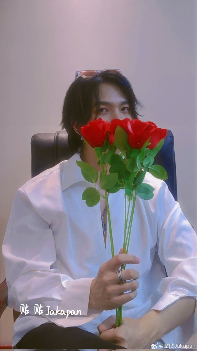 Happy Valentine’s Day Biu 🌹💋💙

Love you ❤

VALENTINE DAY WITH BIU
#BuildStoleMyHeart
<a href="/JakeB4rever/">BIU.</a>