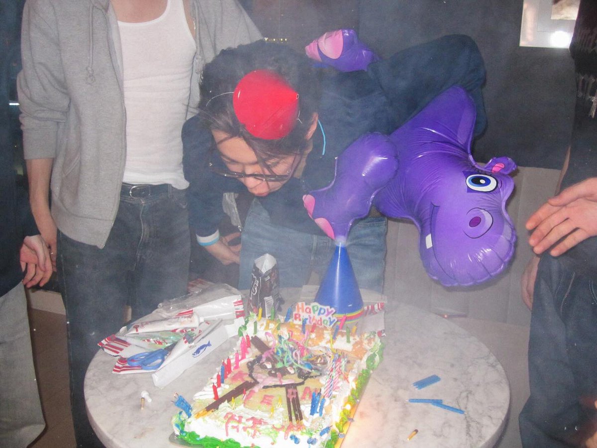 연기 개자욱한거 ㅅㅂ