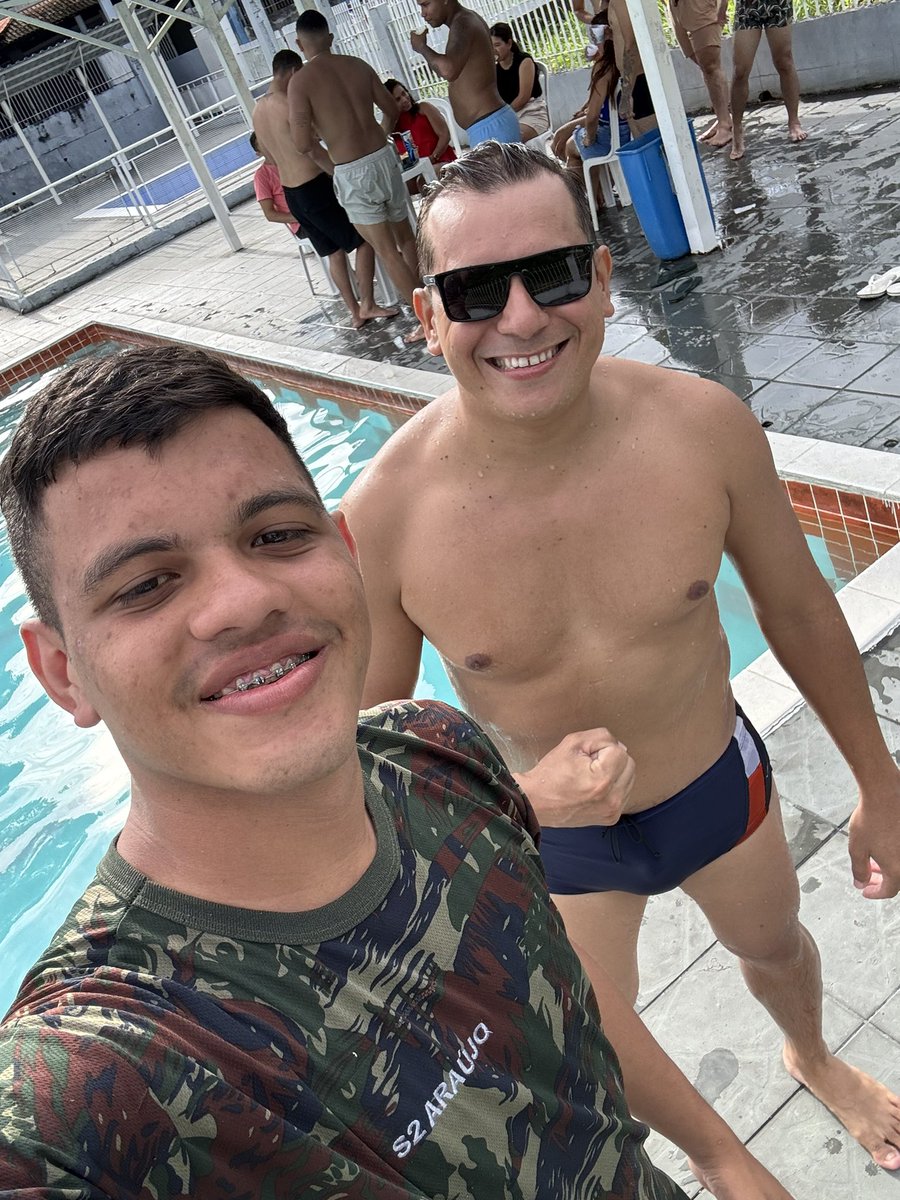 Happy hour da firma. 😅📸