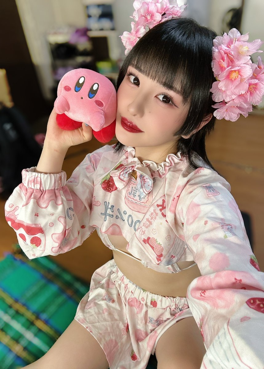 川崎ロック座🐢 土曜日土星さんどうもありがとう🪐 久しぶりに着たポラ