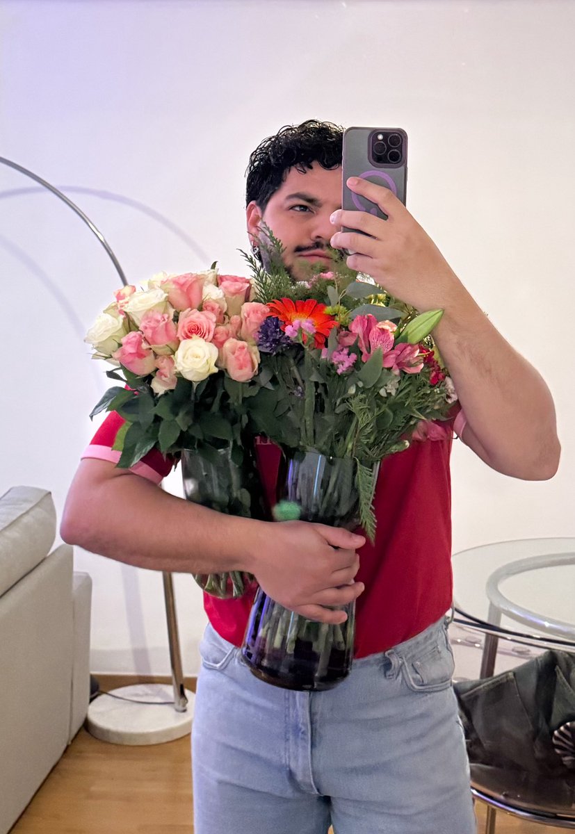 miguelcomf's tweet photo. San Valentín de buena mañana 💕 https://t.co/Twd2zOOCQ3