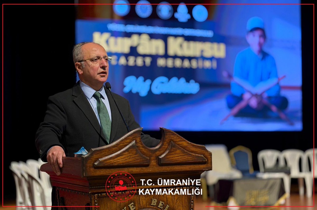 TC_Umraniye's tweet photo. Kaymakamımız Sayın Yüksel ÇELİK, Belediye Başkanımız Sayın İsmet YILDIRIM ile birlikte Şehit Muhammed Safitürk Kültür merkezinde düzenlenen “Ümraniye Yücel Çelikbilek İmam Hatip Ortaokulu Hafızlık İcazet Merasimi” programına katıldı.

Program kapsamında hafızlıklarını tamamlayan 25 öğrencimize belgeleri ve hediyeleri takdim edildi. Kaymakamımız Sayın ÇELİK, Kur’an-ı Kerim’i hıfz ederek bu kutlu mertebeye ulaşan öğrencileri tek tek tebrik ederek başarılarının devamını diledi.

Hafızlık makamına erişen tüm öğrencilerimizi gönülden tebrik ederiz.