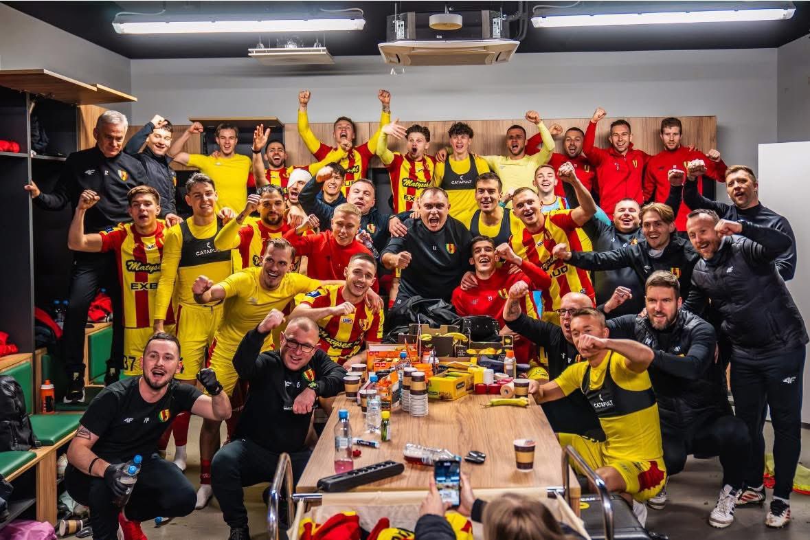 Na robocie 🫡 

<a href="/Korona_Kielce/">Korona Kielce</a> 🟡🔴

Very important win ✅