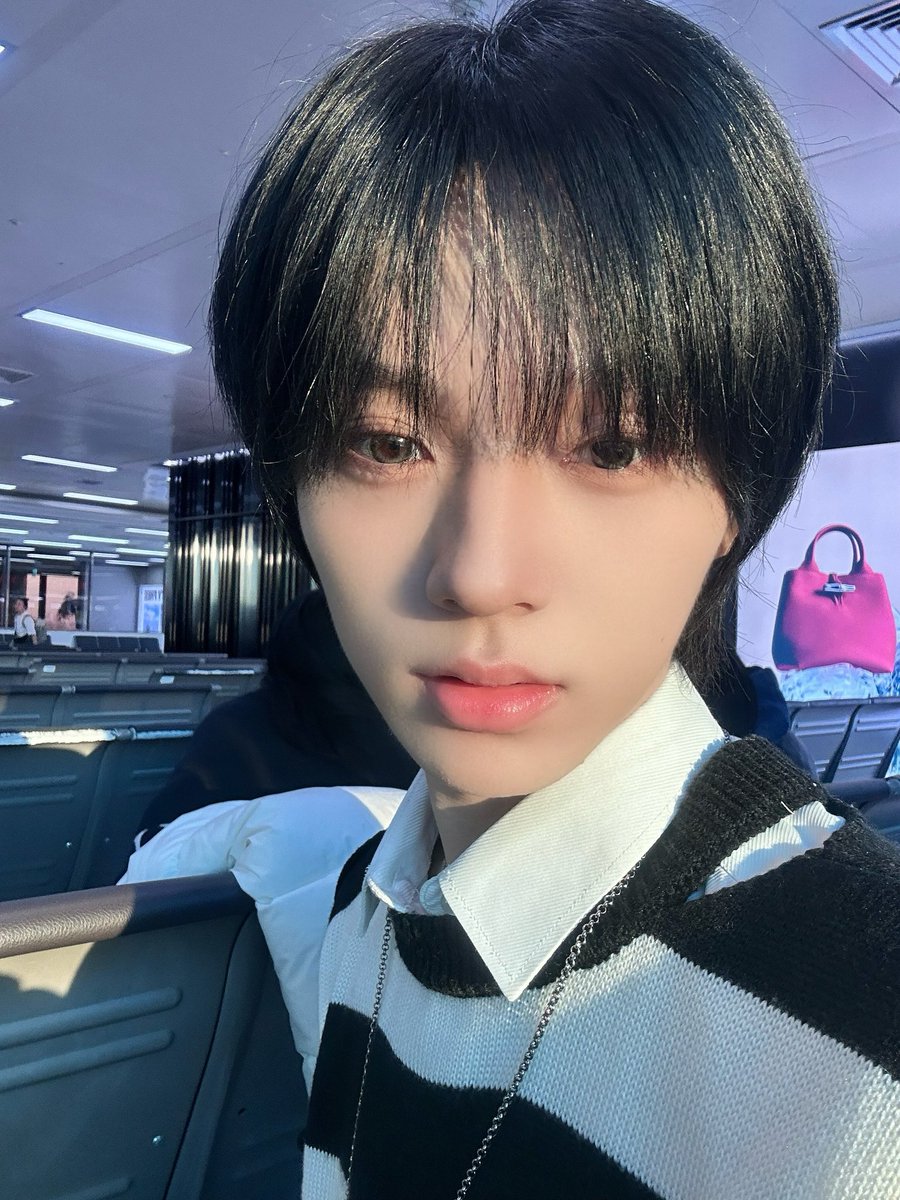 VAYONNGLOBAL's tweet photo. [📸] 260214 @inthe_x_project 

𝑰𝑵𝑻𝑯𝑬 𝑿 𝒑𝒓𝒐𝒋𝒆𝒄𝒕 #PS86M10

Our very first Valentine’s Day spent together; Happy Valentine's Day, my loves~ 🐟🥰

trans: @INTHEXGLOBAL
#PENGJINYU #펑진위
#INTHE_X #인더엑스
#INTHE_X_project #인더엑스프로젝트
#iNKODE #인코드 https://t.co/e9rAPNZBsb