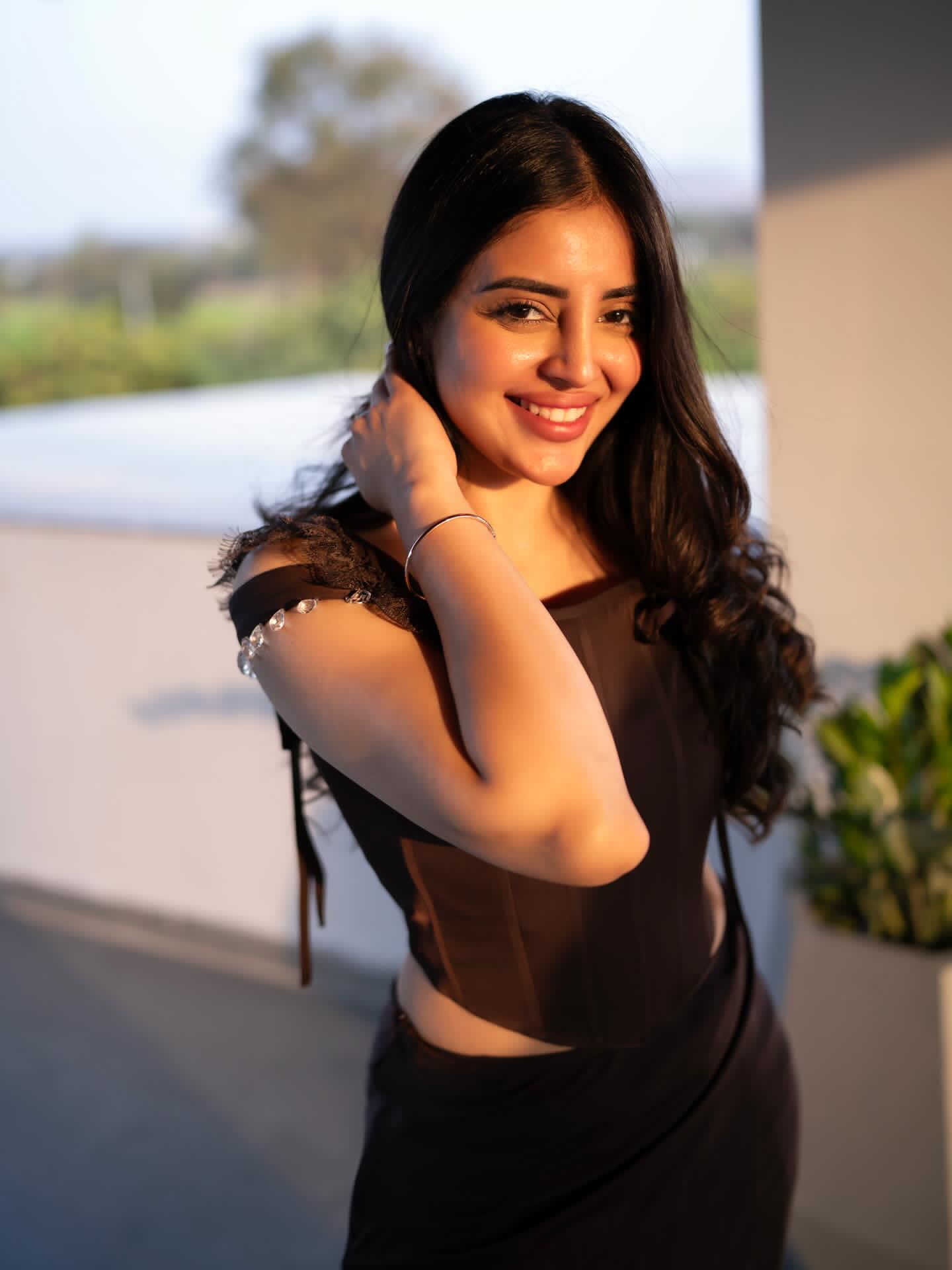 HBHmMu0akAM1PML?format=jpg&name=large