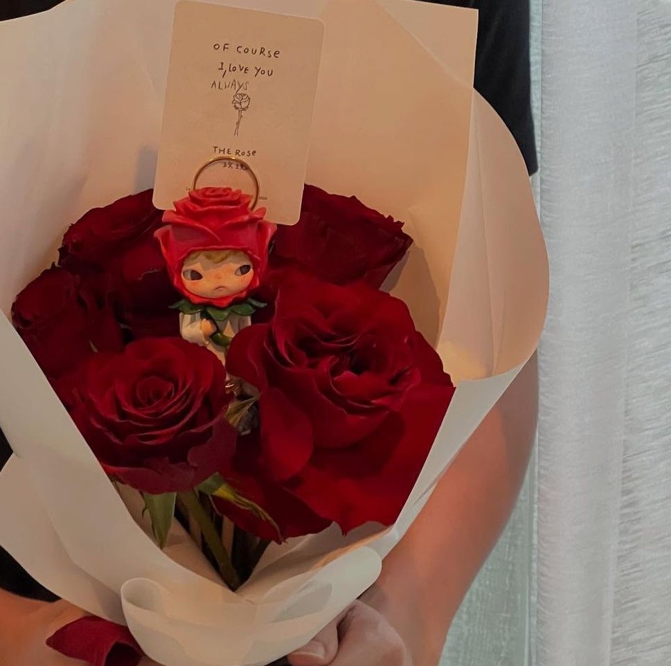 pphavonphat's tweet photo. ; 14.02 —— Happy Valentine with การเลือกตุ๊กตาให้มะม๊าของตัวแสบเองครับ 🫳🏻🌹 https://t.co/iFfTtOl7Uy
