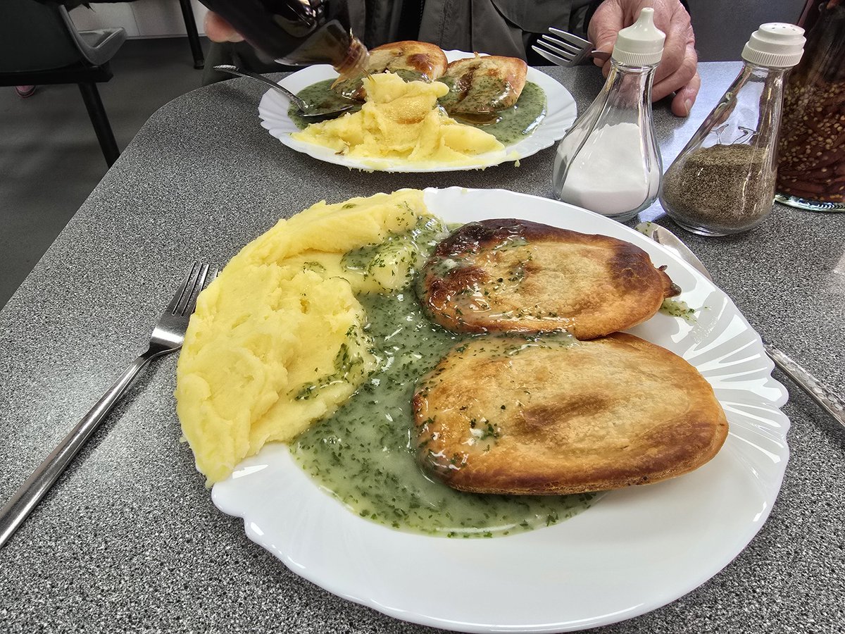 Chelsea Dan tweet media