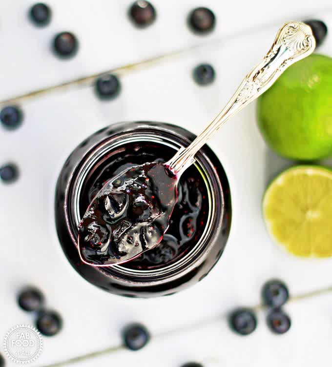FabFood4All's tweet image. Blueberries and lime are a match made in jam heaven. Made without pectin this Blueberry &amp;amp; Lime Jam has a beautifully unique flavour. Enjoy spread on toast, or add to Greek yogurt, sweet bakes, etc! fabfood4all.co.uk/blueberry-lime… #blueberry #lime #jam #canning