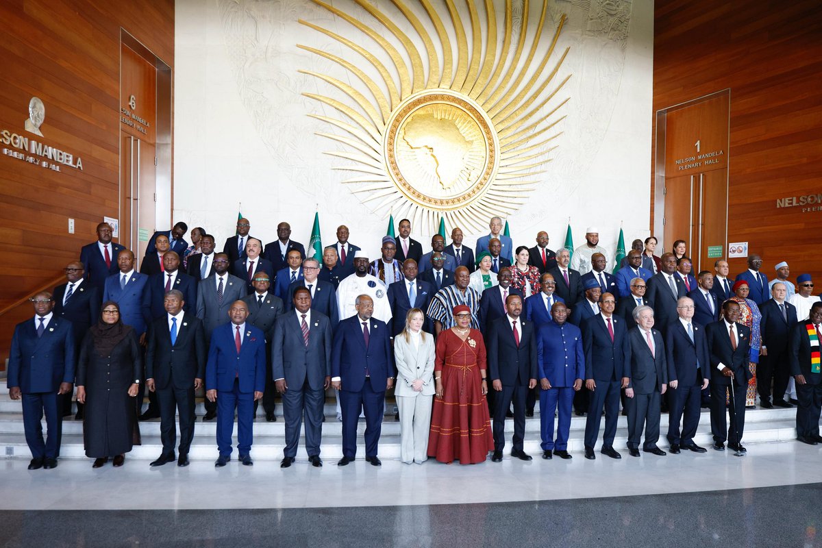 رئيس الحكومة المغربية tweet media