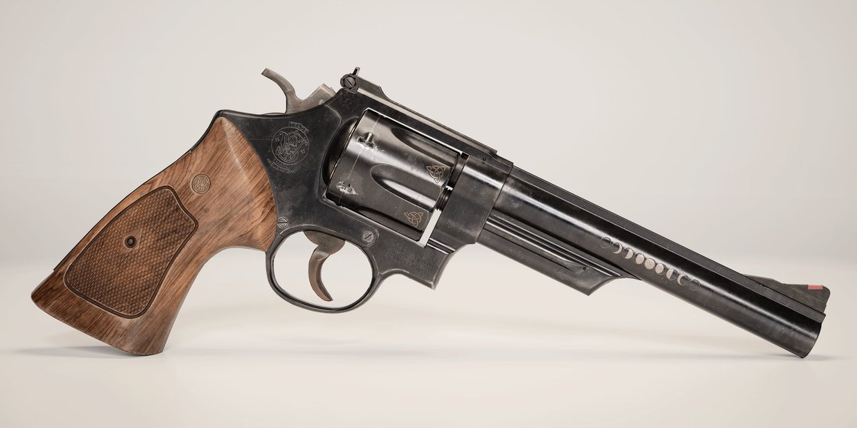 Texturing is officially done for this one. Now it's time to apply the new decisions to the silver version as well.

#3DModel #3dmodeling