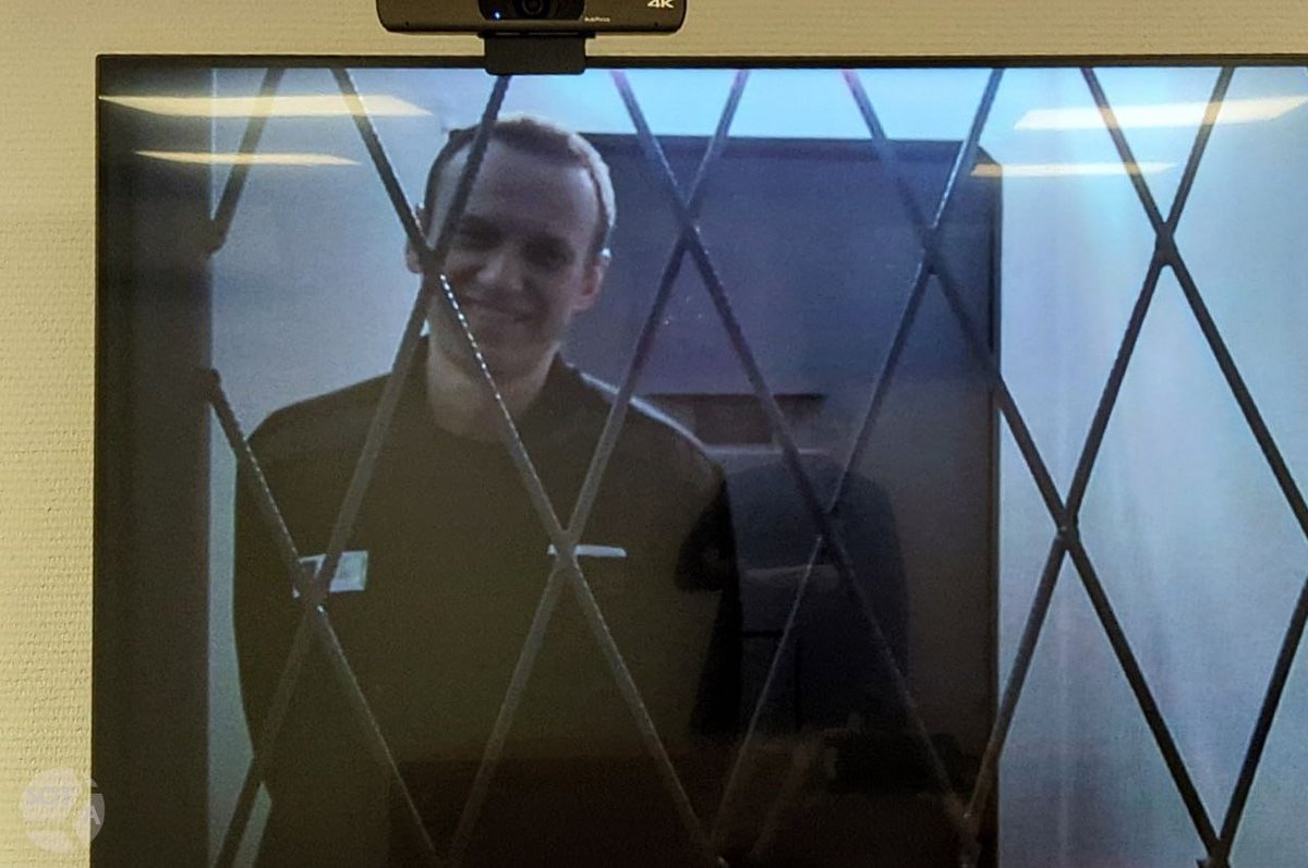 Алексей Навальный был убит веществом эпибатидин (яд эквадорской лягушки) — The Insider

Как сообщает издание The Insider, лаборатории в Великобритании, Швеции, Франции, Германии и Нидерландах проанализировали биоматериалы Алексея Навального, вывезенные его семьей после смерти