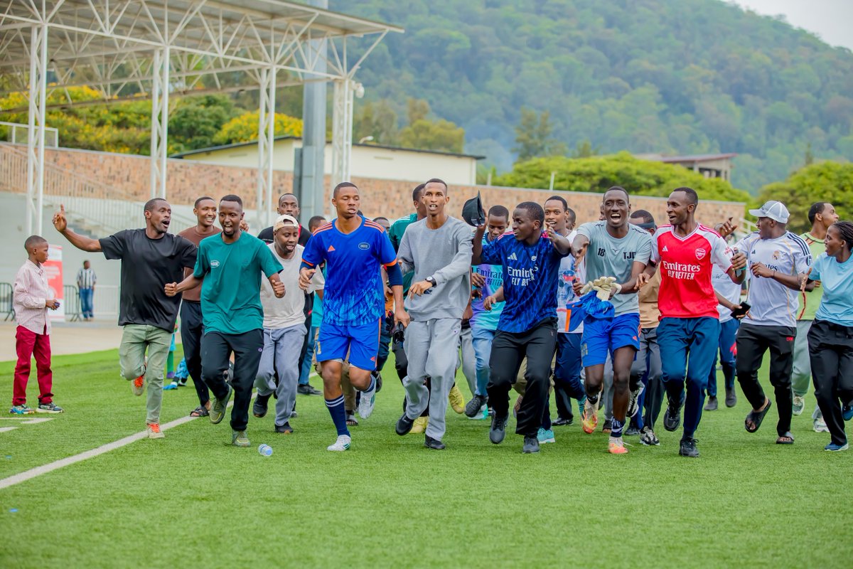 WorkersRwanda's tweet photo. FOOTBALL – MEN || CATEGORY A
FT | @RBCRwanda 1–2 @Rwandamigration
What a contest at Kigali Pelé Stadium!🔥
Finaly, it is the DGIE who crowned the #ARPST Champion 2025/26.
DGIE ni yo yegukanye igikombe itsindiye RBC ku mukino wa nyuma ibitego 2-1.
Congratulations, Kings👑👏⚽ https://t.co/m4NGvEHjZ9