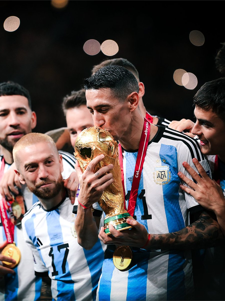 Un amor para toda la vida. 💘

#CopaMundialFIFA