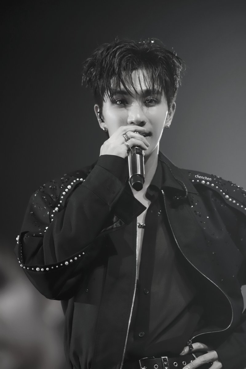 CHENCHENPPE's tweet image. Cool rock boy and his smoky makeup! ! !

PERTH TANAPON UNCONTROL

#RISERCONCERTD2
#PerthTanapon #KDPPE