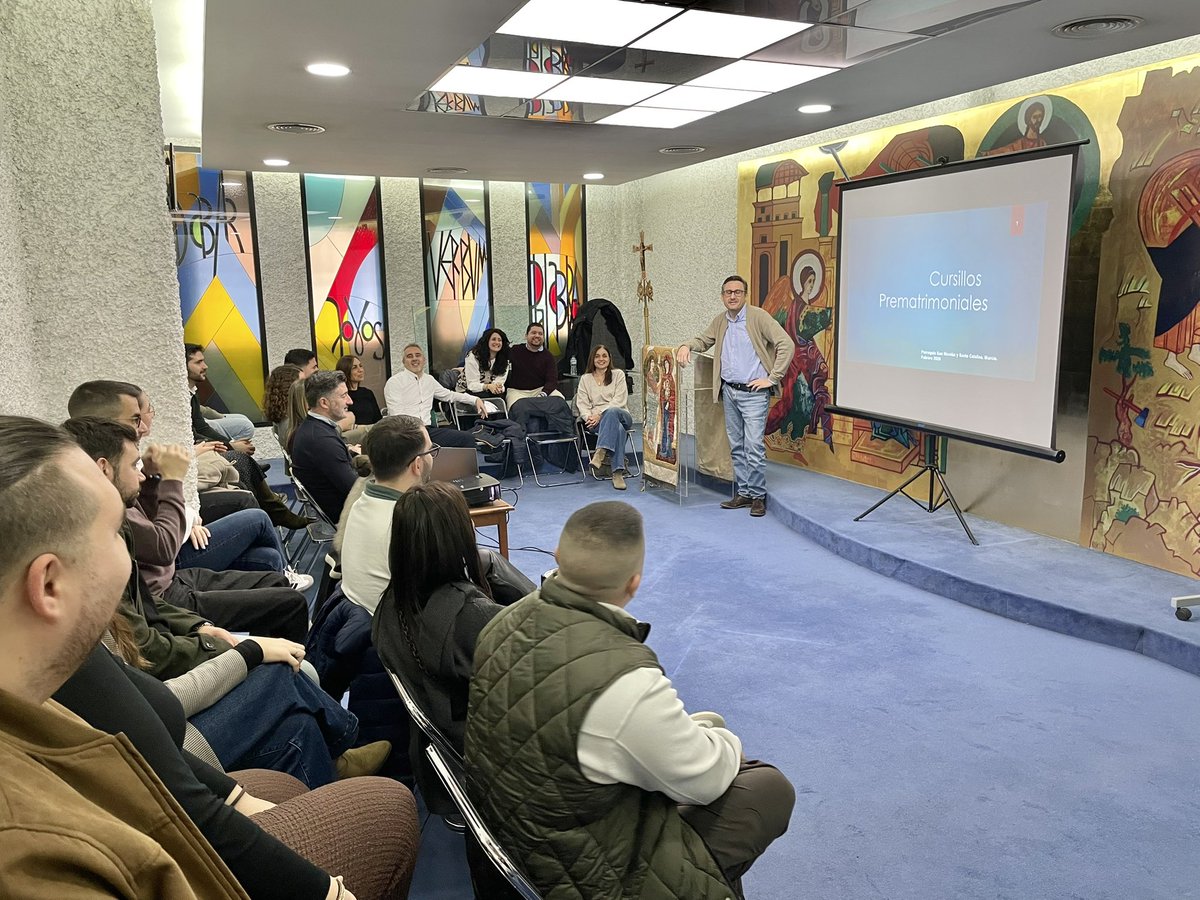 Este Sábado por la mañana hemos comenzado un CURSILLO PREMATRIMONIAL en nuestra Parroquia.

Participan 12 parejas de novios. Extraordinarios todos ellos.

Pidamos al Señor buena siembra y abundantes frutos.🙏🏻

#CursilloPrematrimonial 
#SanNicolásMurcia 
#SantaCatalinaMurcia