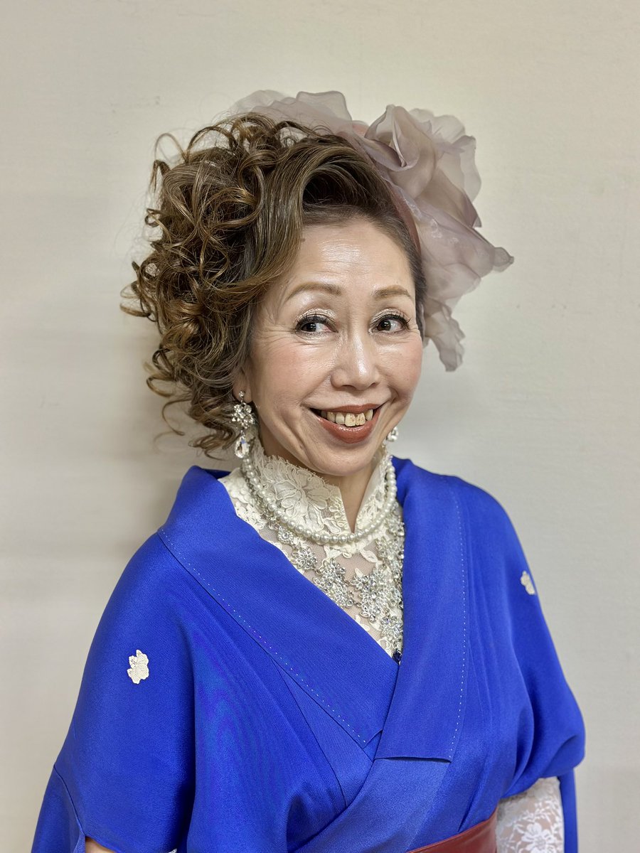 着物沼のじぞう👘フリーランスヘアメイク/カオカオキイキイ tweet media
