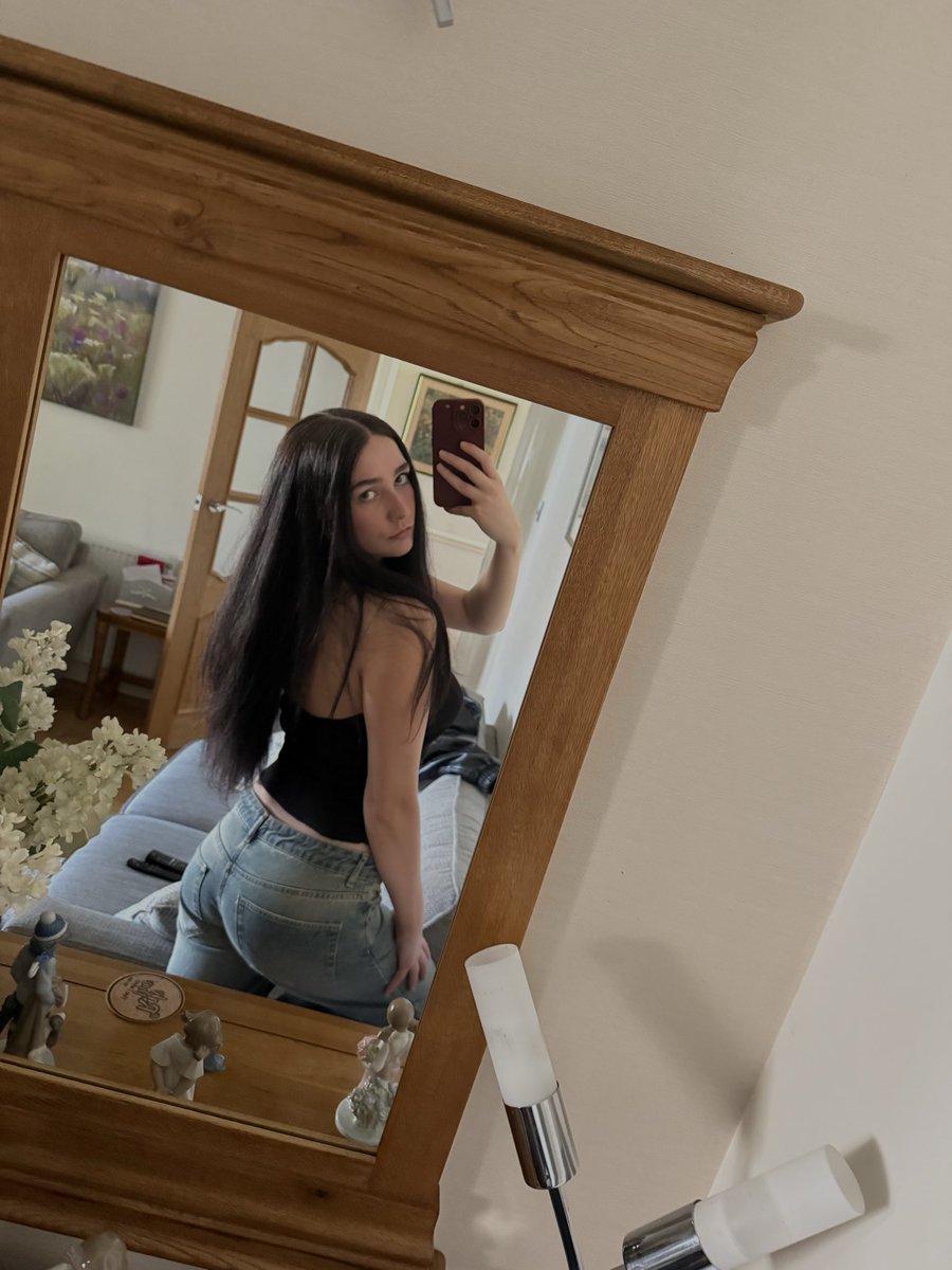 shan 𝜗𝜚‎ tweet media