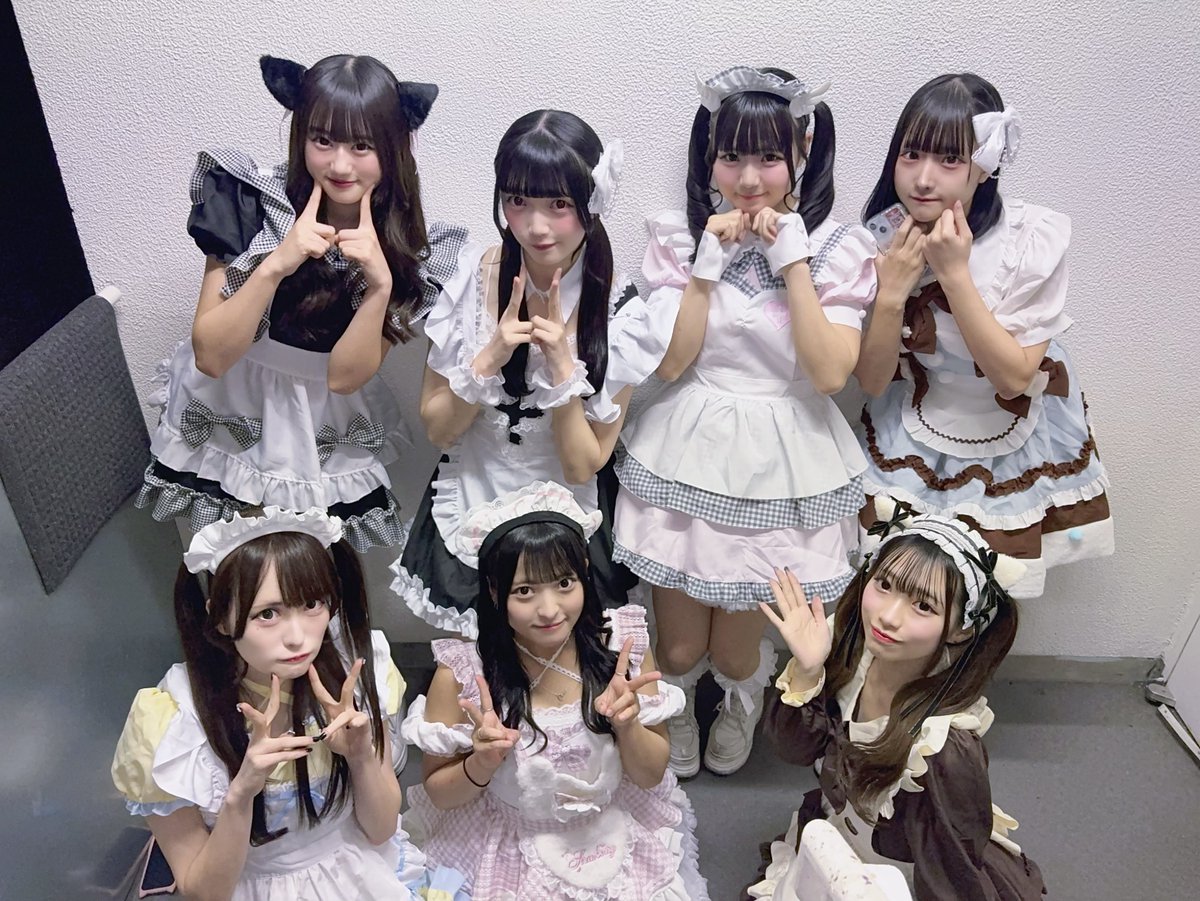 ̗̀ 🍫💌𝐕𝐀𝐋𝐄𝐍𝐓𝐈𝐍𝐄'𝐒 𝐃𝐀𝐘💌🍫 ̖́- 「どのメイドにチョコ