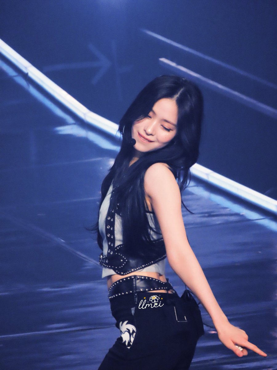 260214 <TUNNEL VISION> 🇰🇷DAY2

#있지 #ITZY  #류진 #RYUJIN