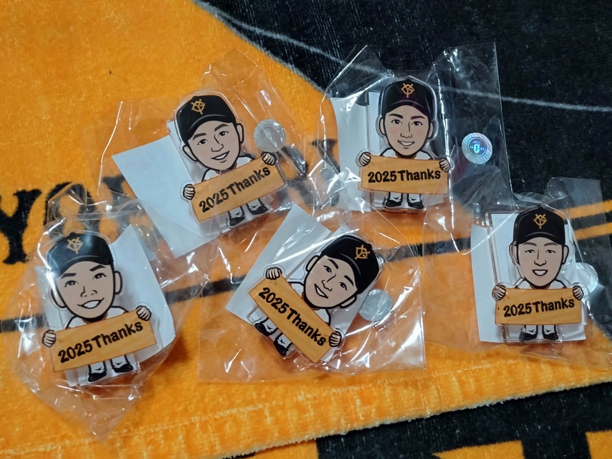 よねこ tweet media