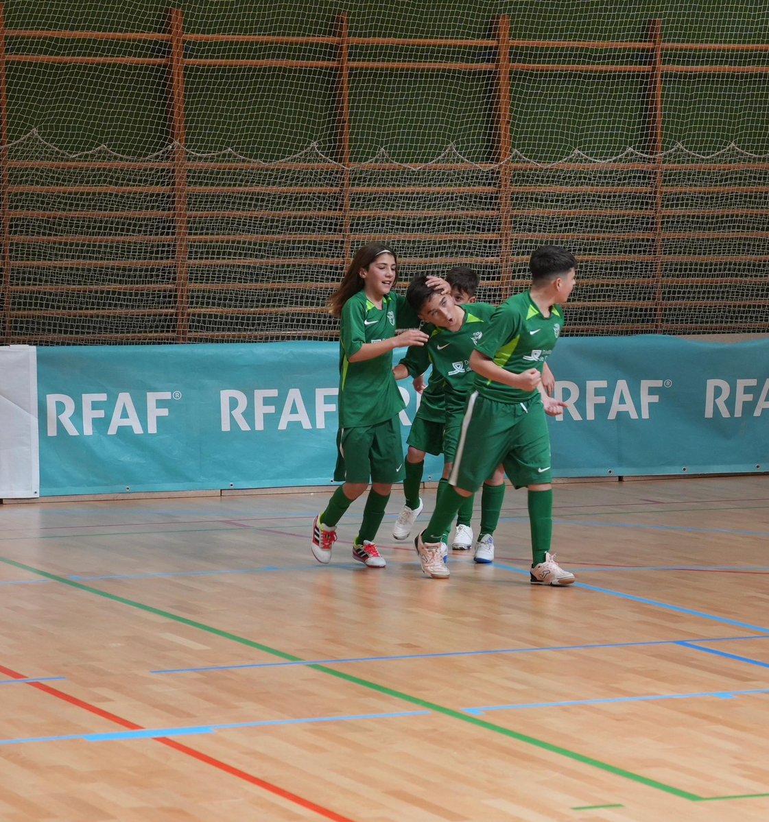 🏆 Campeonato de Andalucía de Selecciones Provinciales de Fútbol Sala

🏁 Final en el Pabellón Deportivo Municipal Ramón Velázquez (<a href="/ElPuerto/">Ayuntamiento de El Puerto de Santa María</a>) <a href="/diputacioncadiz/">Diputación de Cádiz</a>

Semifinal #AndaluzAlevínFS
⚔ <a href="/RFAFSevilla/">RFAF - Delegación de Sevilla</a> 3-4 <a href="/RFAF_Cadiz/">RFAF - Delegación de Cádiz</a> 

💟 #FutsalRFAF