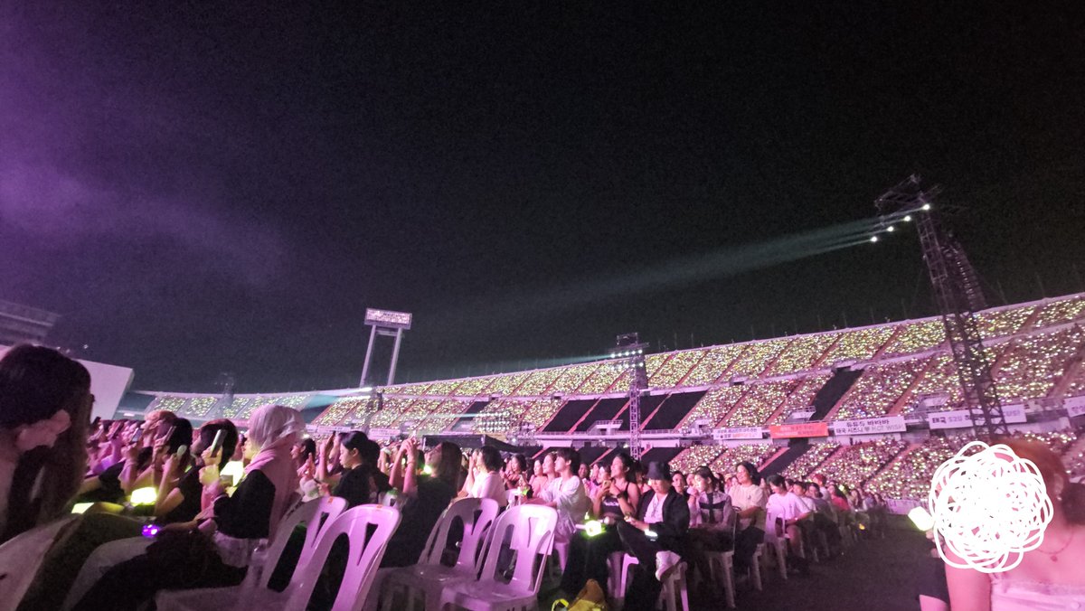 นึกว่าคอนเดี่ยว nct