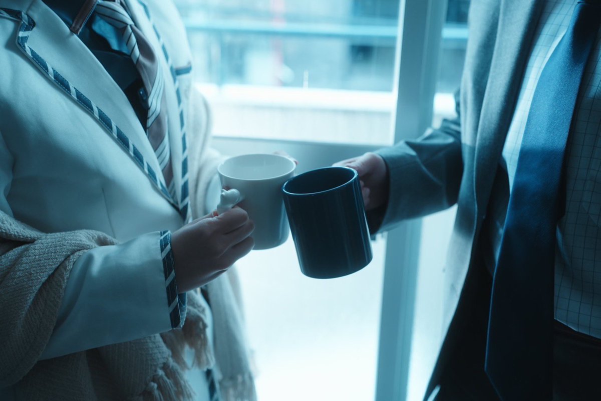 ⚠︎ cos / mhyk  ﾌｫ学

白昼の境界線