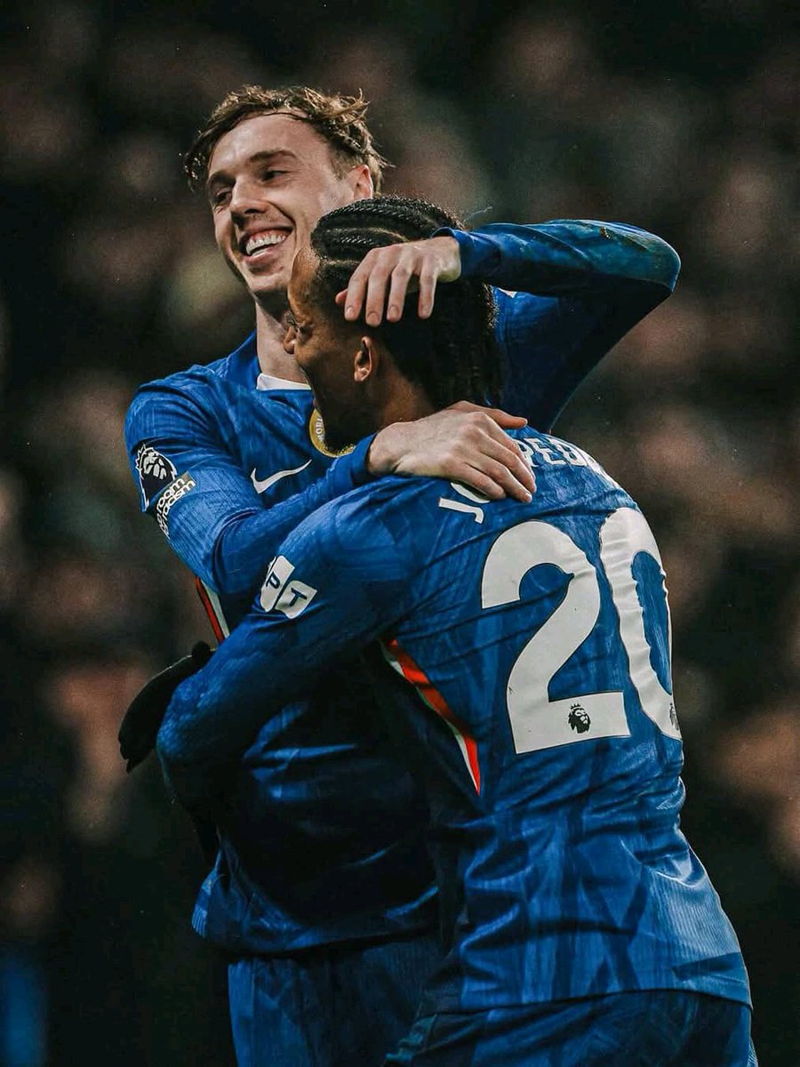 Day 3 of not eating until Chelsea keep five clean sheets in a row.
(Robert, I got you)
4 games to go 

Hunger don dey kill me but I put hope in Chelsea