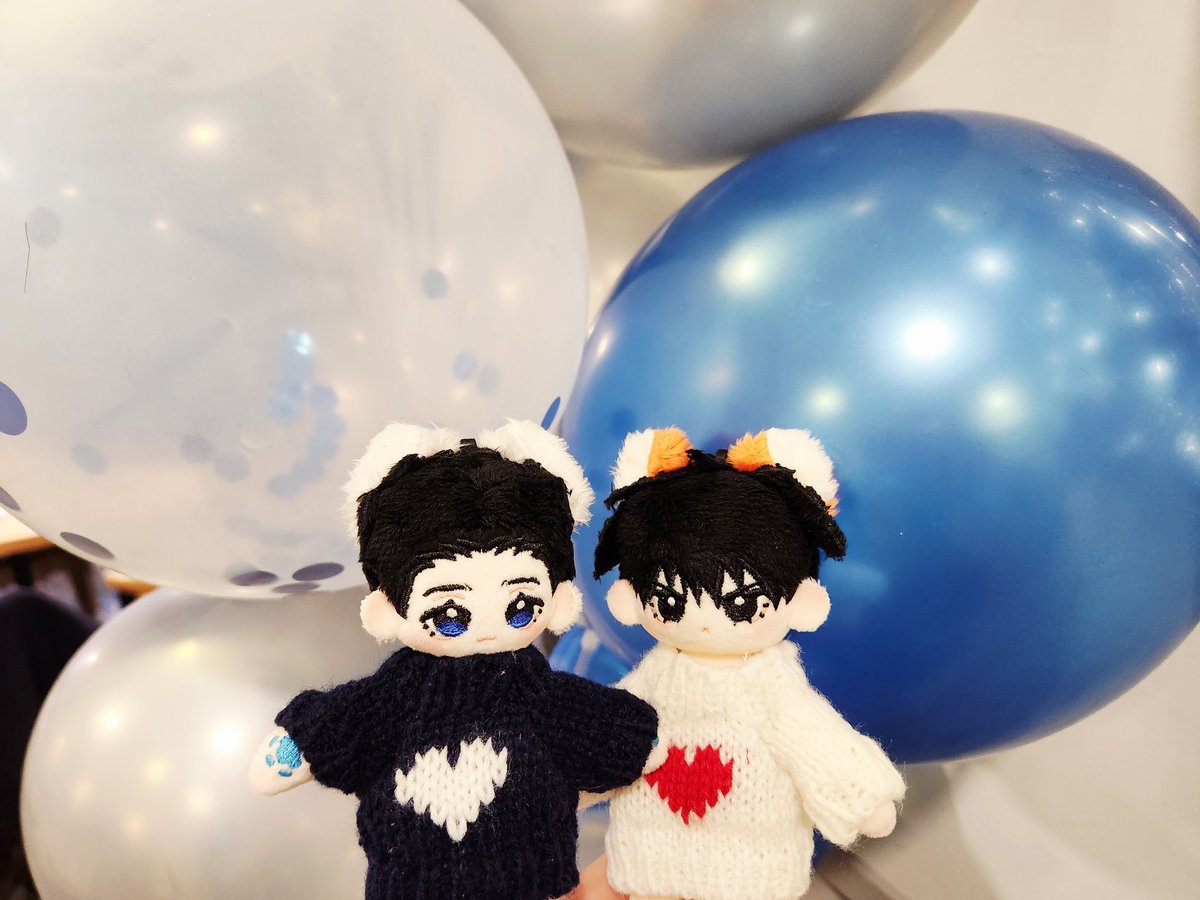 hey_sendoh's tweet photo. #仙道彰生誕祭2026
#HappySendohDay
#OneDayLover
#仙道彰 #윤대협 #SendohAkira
힣 당연히 태웅이도 데려갔는데 사진 찍어가신 분들도 몇 분 계시고🤭🤭 사진엔 흐린데 귀랑 손끝, 무릎에도 치크를 해서 제 친구가 귀엽다며 감탄을 하였다는 TMI https://t.co/1SnrYo2Jxq