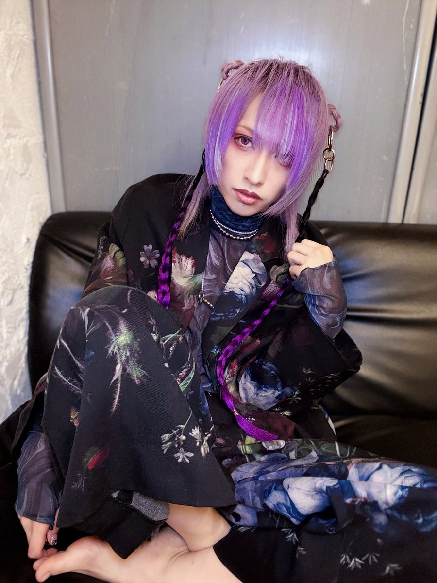 LAY ABOUT WORLD イザナ (@LAW_Izana) / Posts / X