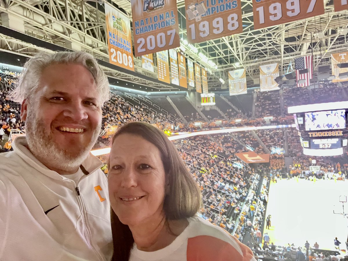 92Vol's tweet image. My VOLintine 🧡 is Always @jennp40 #TeamPayne #VFL