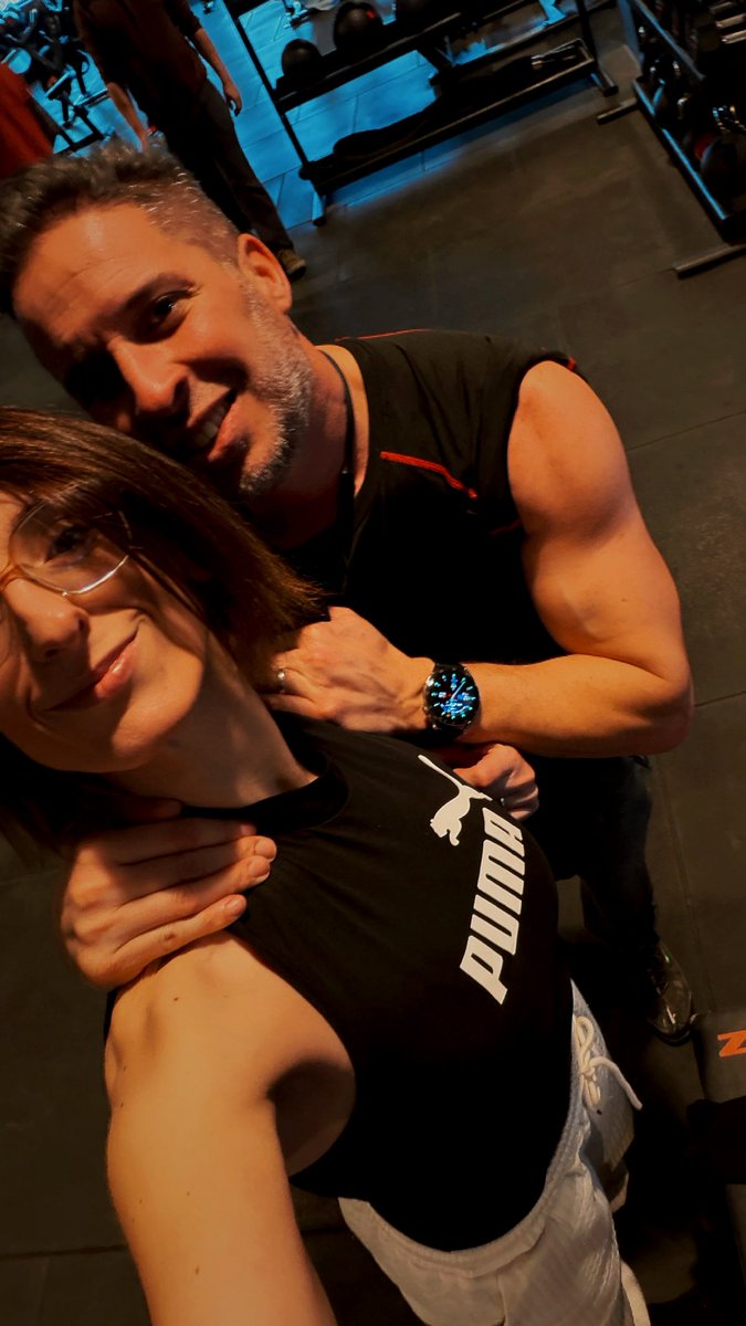 PtiMarshmallow's tweet photo. TrainingโValentโDay๐ค๐ฅ
#everyyear #ValentinesDay #training #trainingday #muscu https://t.co/51ZxrA6U35