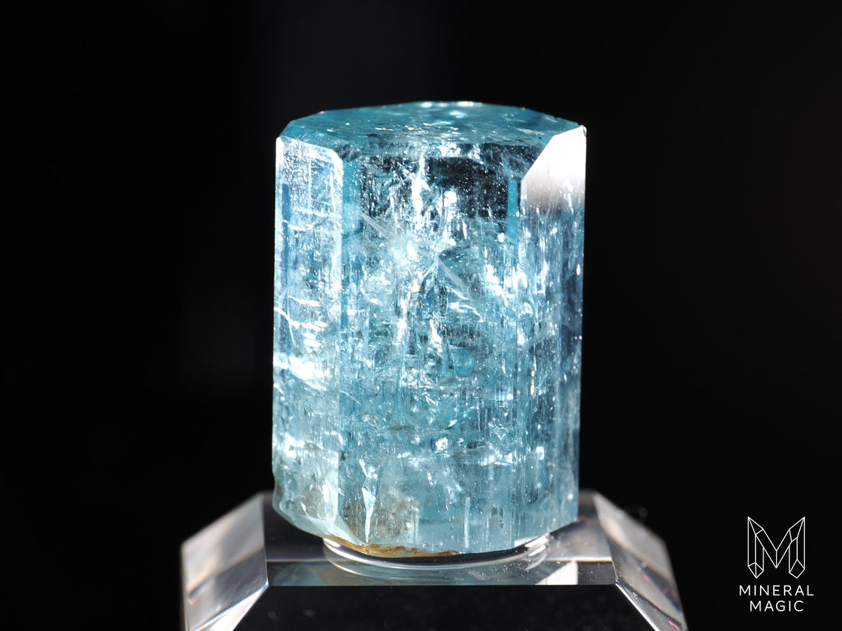 みねまじ｜鉱物写真 tweet media