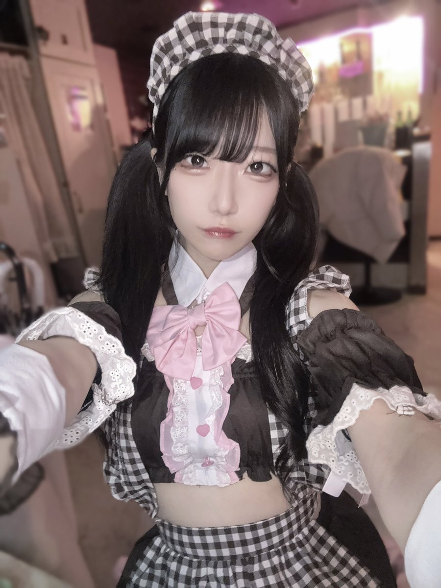 Post by よるᶻ 𝗓 𐰁 · on X: 🍫♡♡