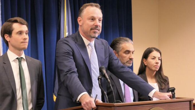 Owen Gregorian tweet media