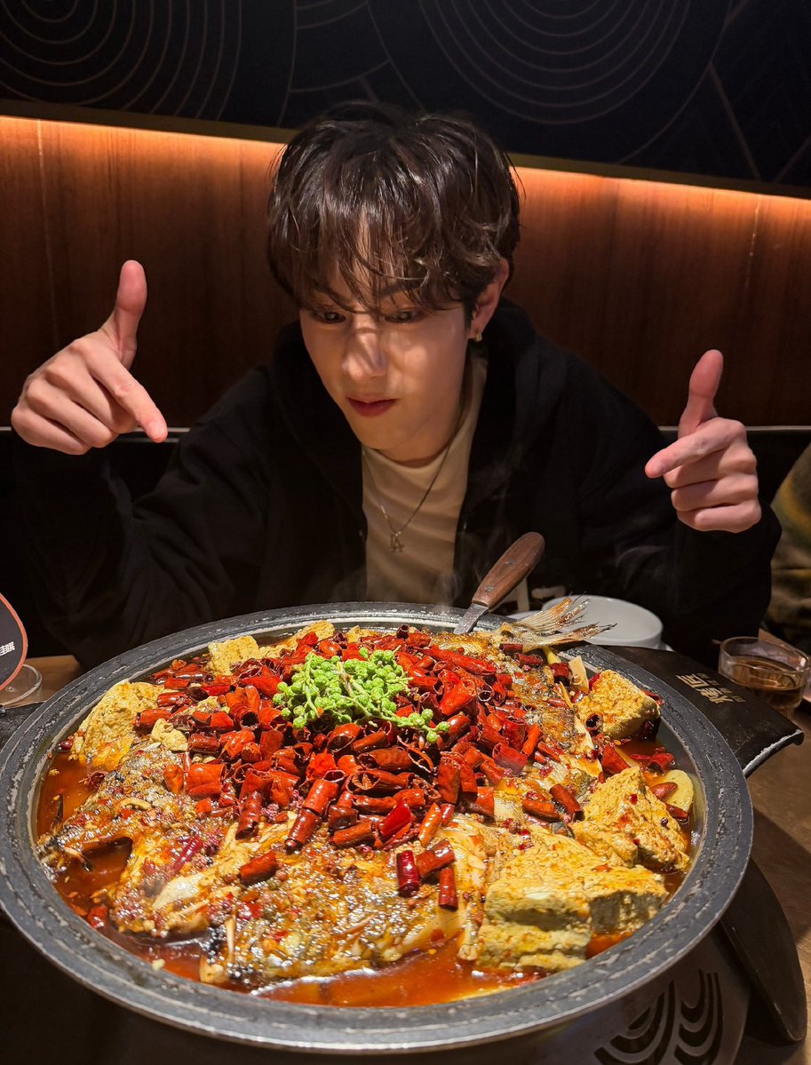 POV

Valentine's date with your one in a million ❤️

Happy Valentine's Day everyone. ♥️

#MarkTuan <a href="/marktuan/">Mark Tuan</a>