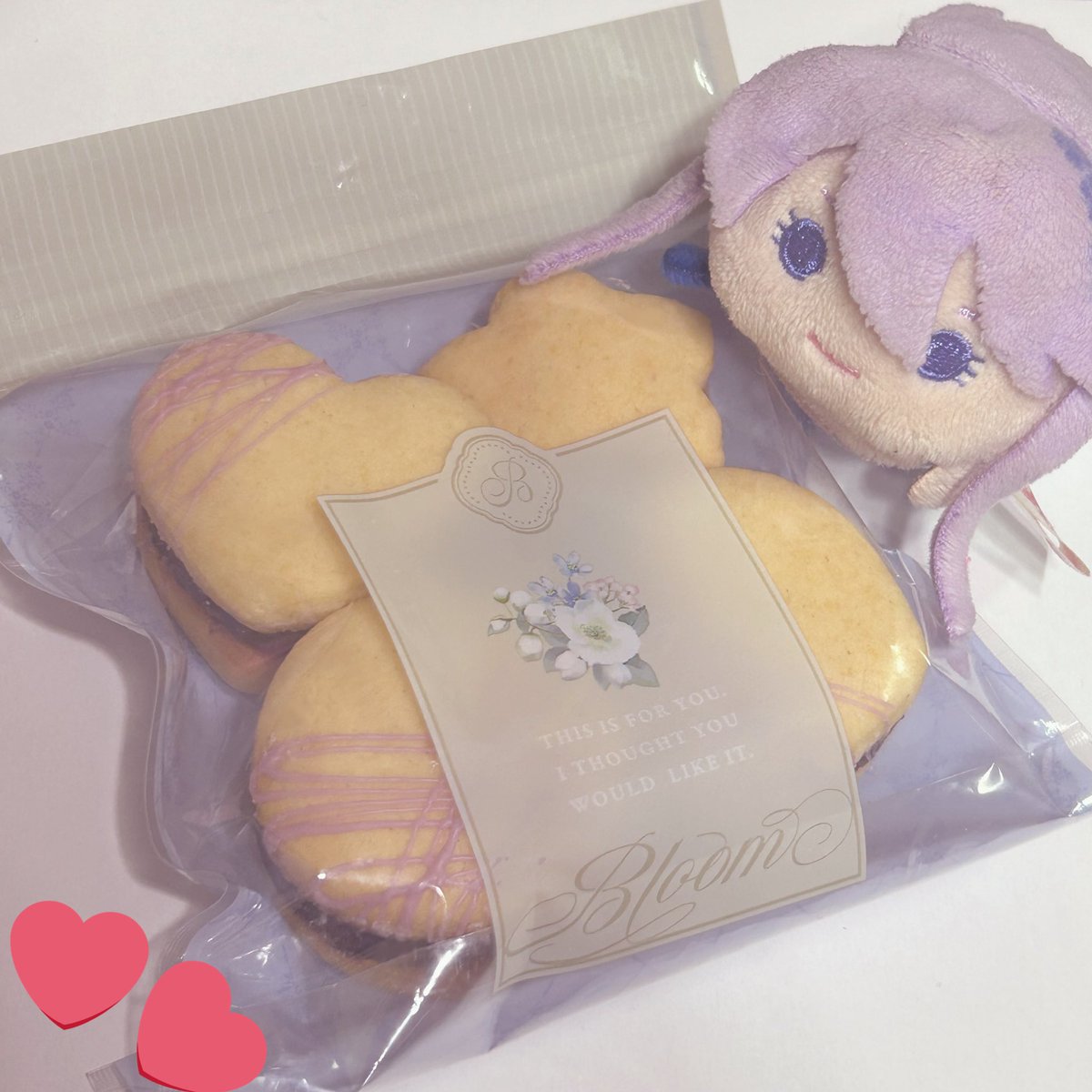 ゆ ー り 🍬 tweet media