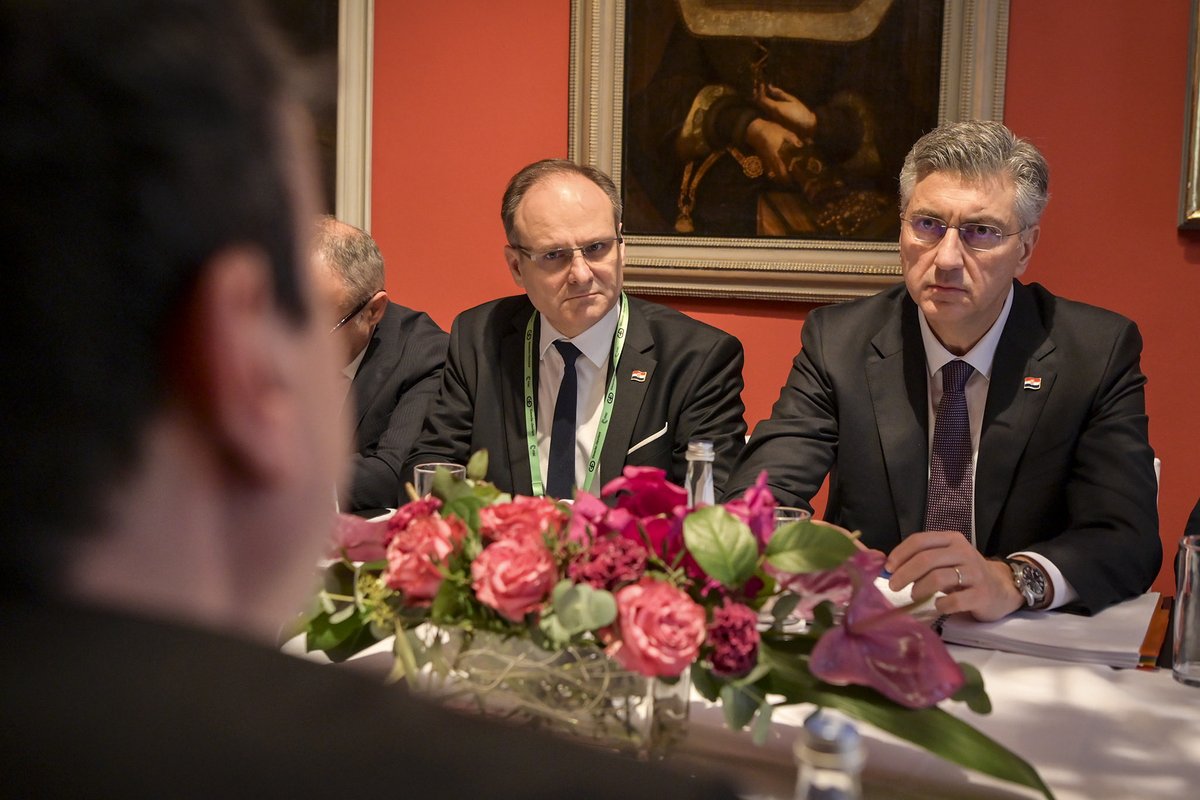 Albin Kurti tweet media