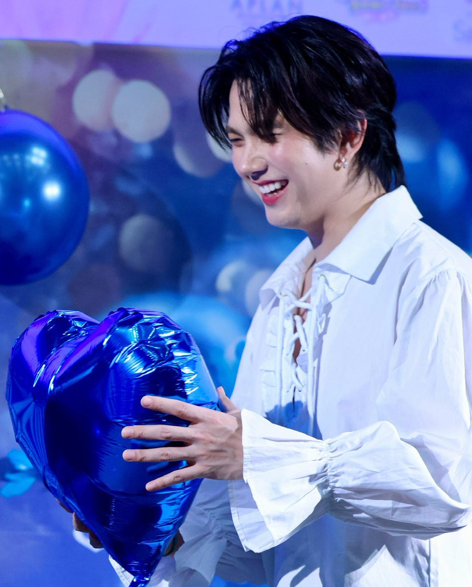 My valentine 🥹💙🫶

VALENTINE DAY WITH BIU
#BuildStoleMyHeart