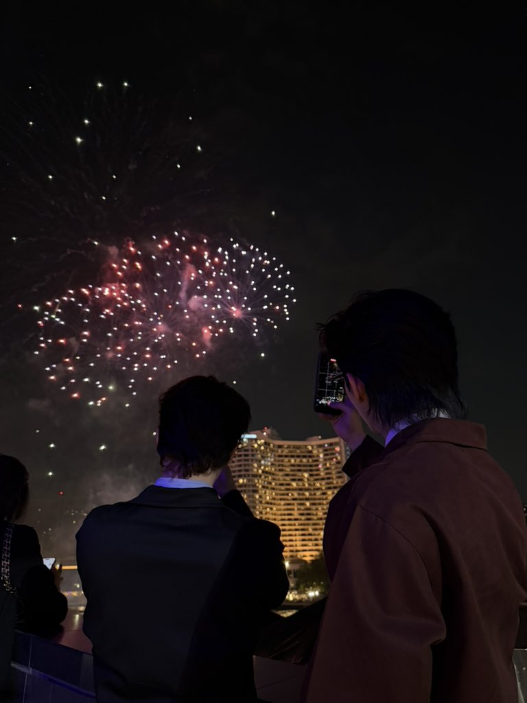 Valentine's 2025 Bank spent time in hospital, due to food poisoning and Mos was very worried.

Forward to valentine's day 2026 and they're both celebrating looking at the fireworks together.

Life is a rollercoaster. Appreciate every moment together and look after your health