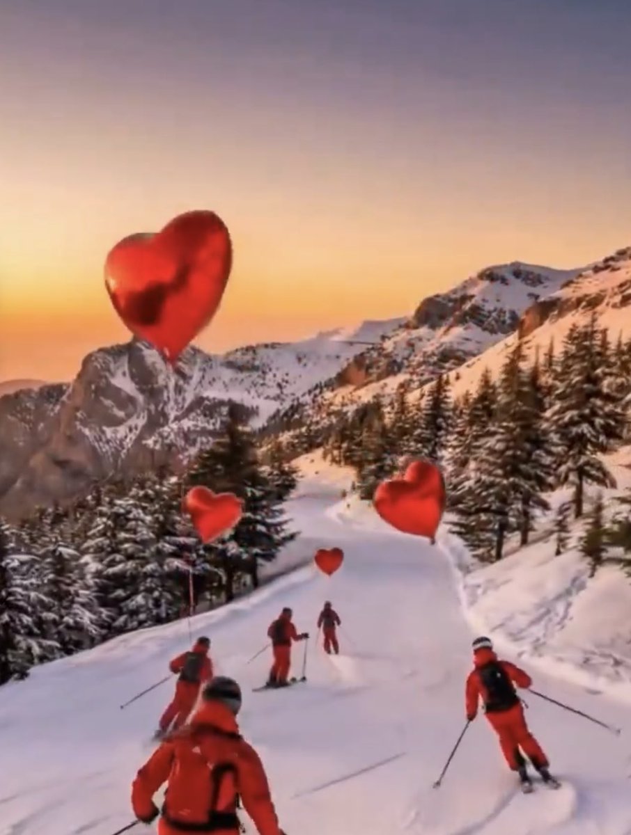 Happy Valentine Day.
لبنان الفرح والمحبة راجع راجع.