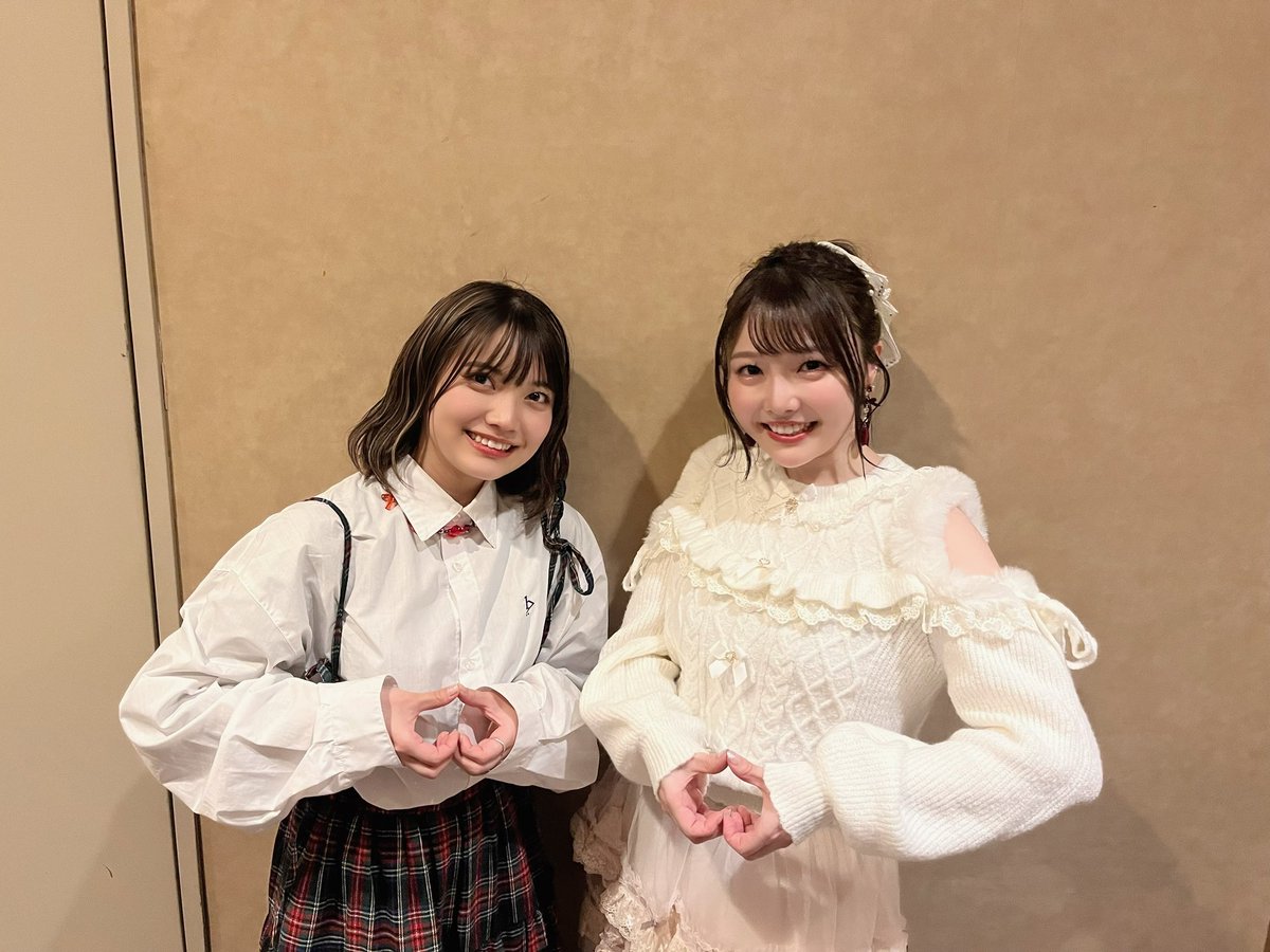 ❤️🍫もChoっと甘い♡MoChoのChocoパーティー🍫🤍
遊びに行ってきました〜😍❤️🤍

もちょさん天使すぎてとうとう羽が生えてましたね👼🏻🍑

トクベツいちばん!!な最高なポータルイベントでした💞
数曲なのに満足度が高い神セトリ❤️‍🔥
揺れるポニテが美しかった🫰🏻

お写真もありがとうございます💖
#もちょパ