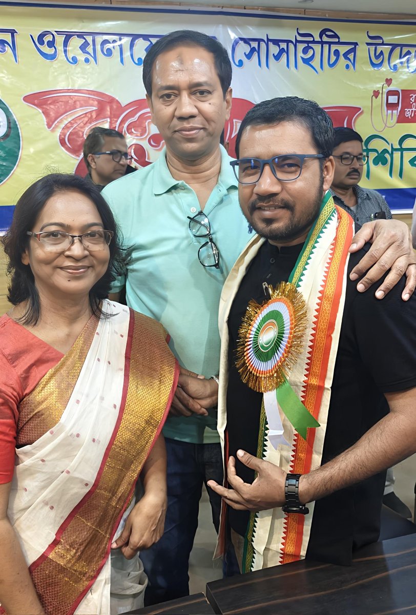 IndianMdSaddam's tweet photo. বর্ধমান ওয়েলফেয়ার সোসাইটির উদ্যোগে বিরাট রক্তদান উৎসব। ব্লাডম্যান বাবু দাকে ধন্যবাদ জানাই।

#ValentinesDay #blood #bloodCamp 

@abhishekaitc @AITCofficial @BanglarGorboMB @DidiKeBolo @KunalGhoshAgain @MamataOfficial @SandhyaTudu @TMCNaboJowar @TrinankurWBTMCP @DebuTuduTMC https://t.co/q9TPWhqmbz