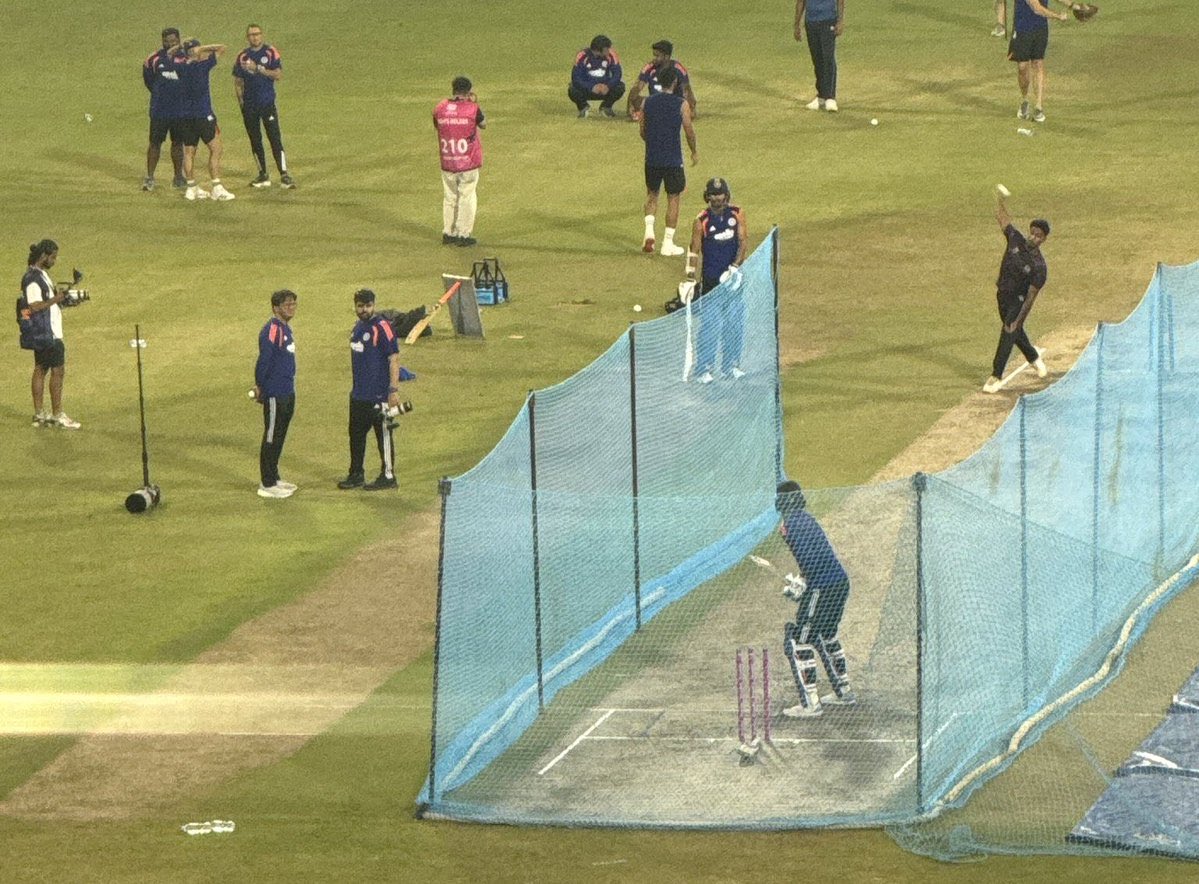 🚨FEAR OF USMAN TARIQ IN THE INDIAN CAMP🚨

Abhishek Sharma is spending extra time in the nets, facing a bowler specifically replicating U Tariq’s action.

When you start designing net sessions around one bowler, you know impact is real.

Usman Tariq effect is already being felt.