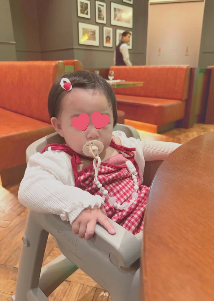 k4ipov's tweet photo. ⠀

          valentine dinner date with these pretty babies <3

              ⠀ https://t.co/Cy2yfmb5WB