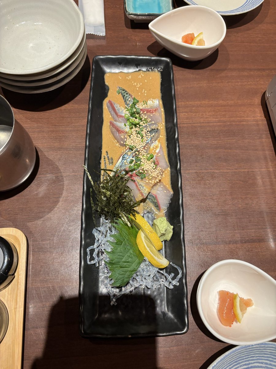minaduki_web's tweet photo. 美味しい物いっぱい食べてるよー！
#博多 https://t.co/16fXCIarPN