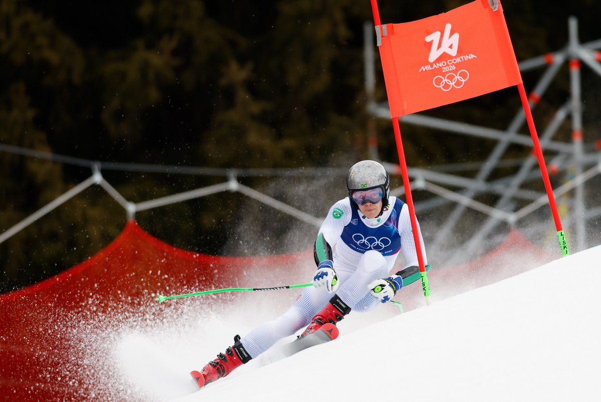 ¡LA PRIMERA MEDALLA DE BRASIL Y DE LATINOAMÉRICA EN LOS JUEGOS OLÍMPICOS DE INVIERNO! 🇧🇷🥇

Lucas Pinheiro Braathen consiguió la presea de ORO en el eslalon gigante del esquí alpino de #MilanoCortina2026.

El brasileño hizo historia para toda la región... ✨