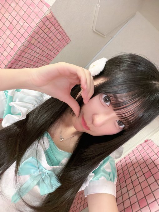秋月莉緒のTwitter画像34